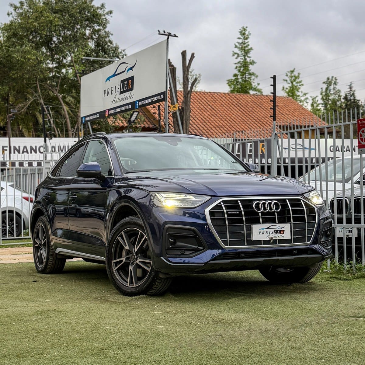 2025 Audi Q5 SPORTBACK Azul - Imagen 1