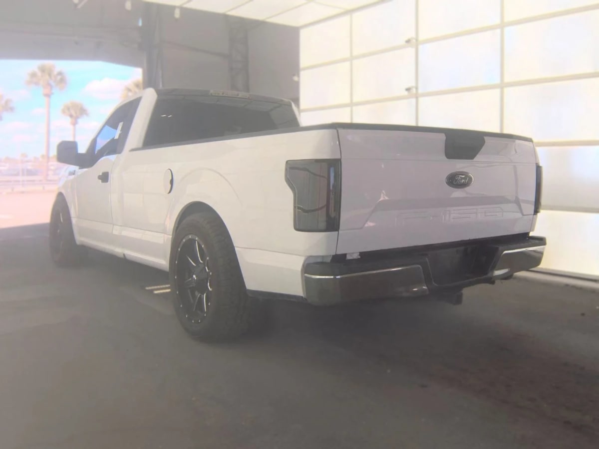 2019 Ford F-150 XL Blanco - Miniatura 4
