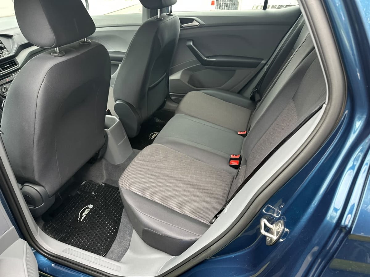 2022 Volkswagen T-Cross Trendline Azul - Miniatura 10