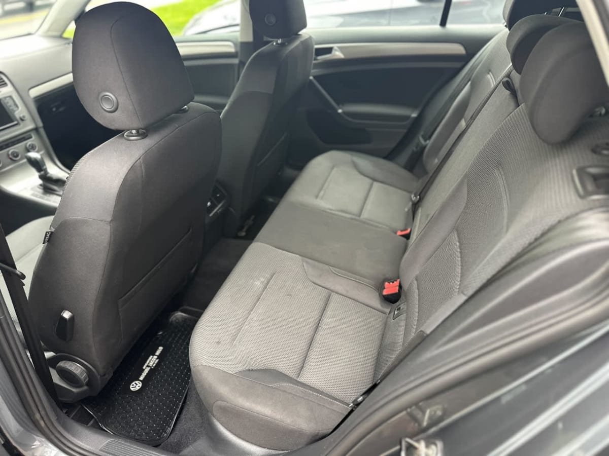 2017 Volkswagen Golf 1.6 Gris - Miniatura 10