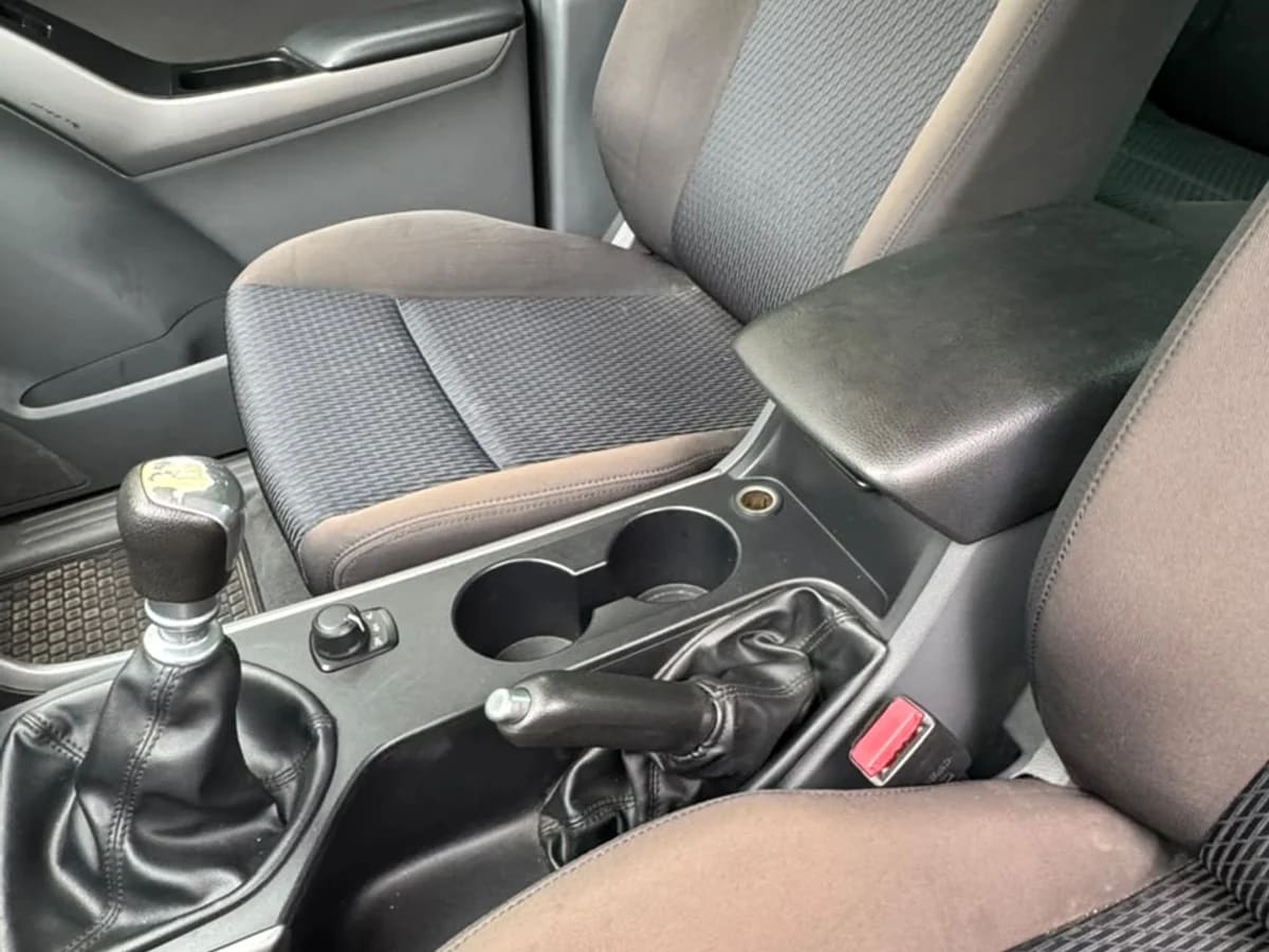 2020 Mazda Bt-50 2.2 - Miniatura 2