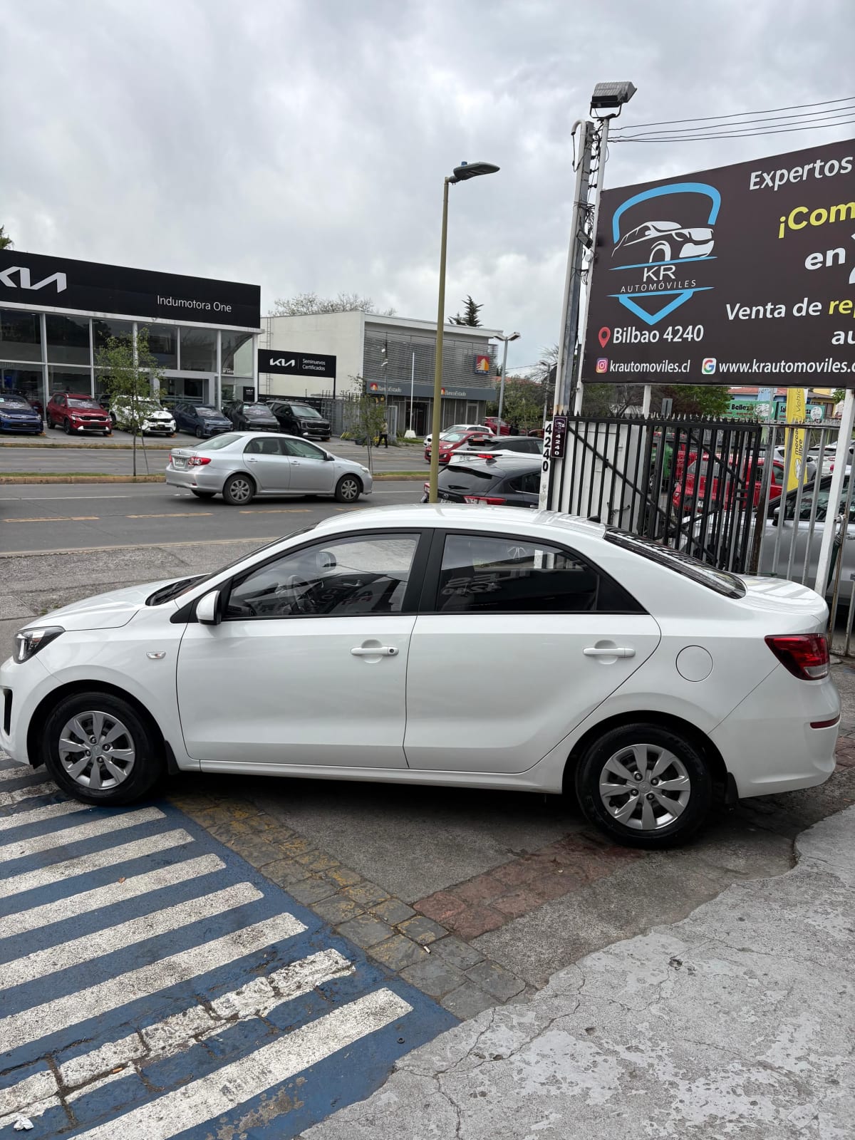 2022 Kia SOLUTO LX - Miniatura 6