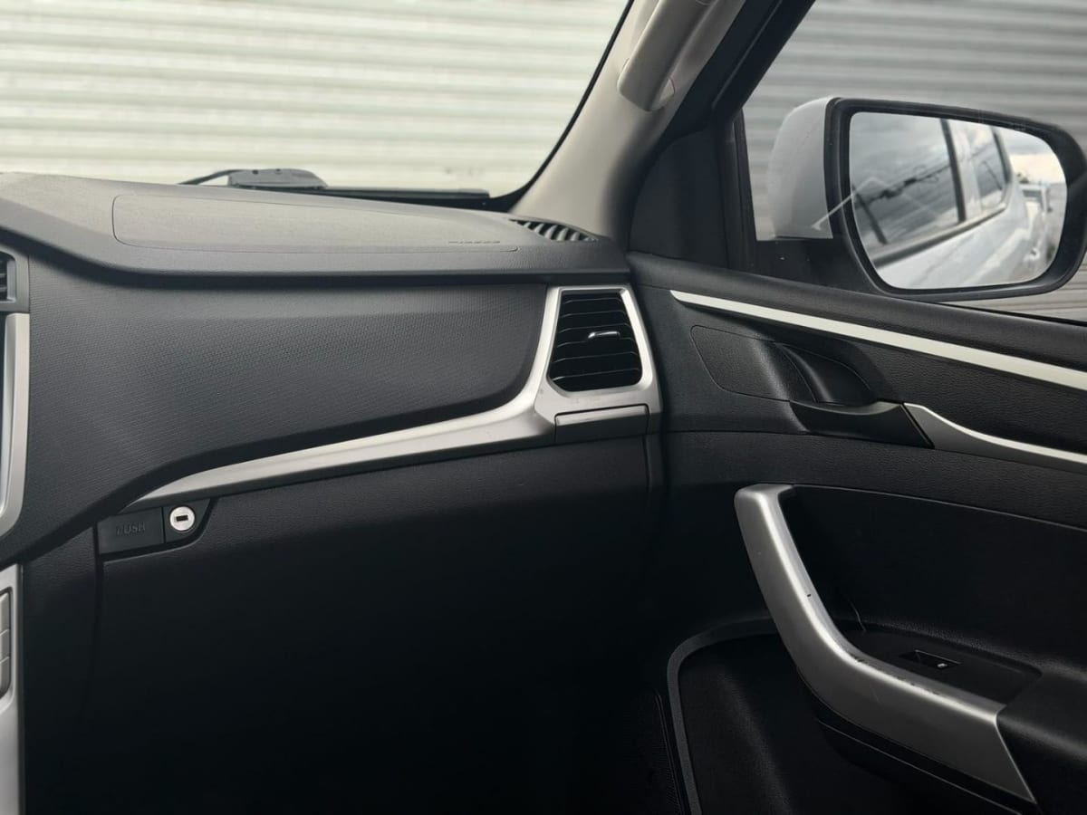 2023 Maxus T60 DCAB Blanco - Miniatura 10