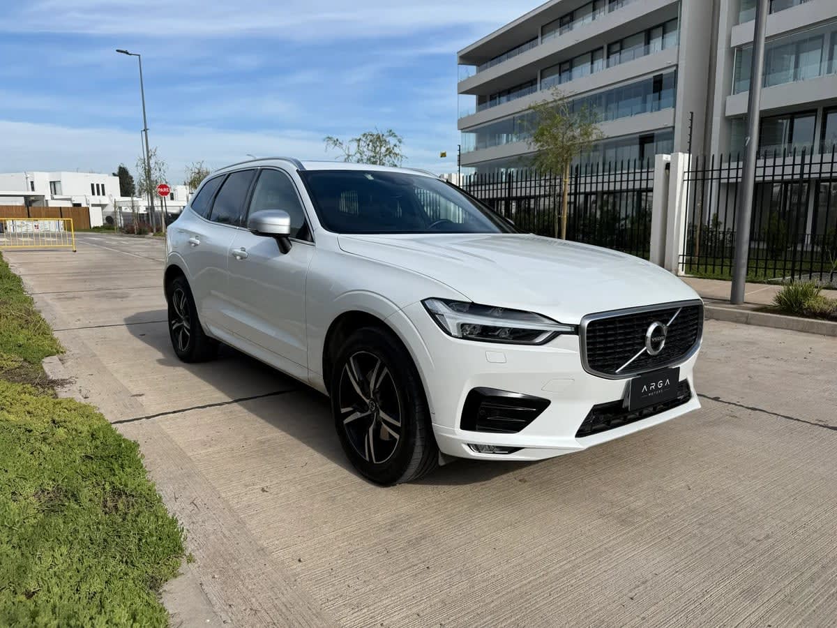 2019 Volvo Xc60 2.0 Blanco - Miniatura 3
