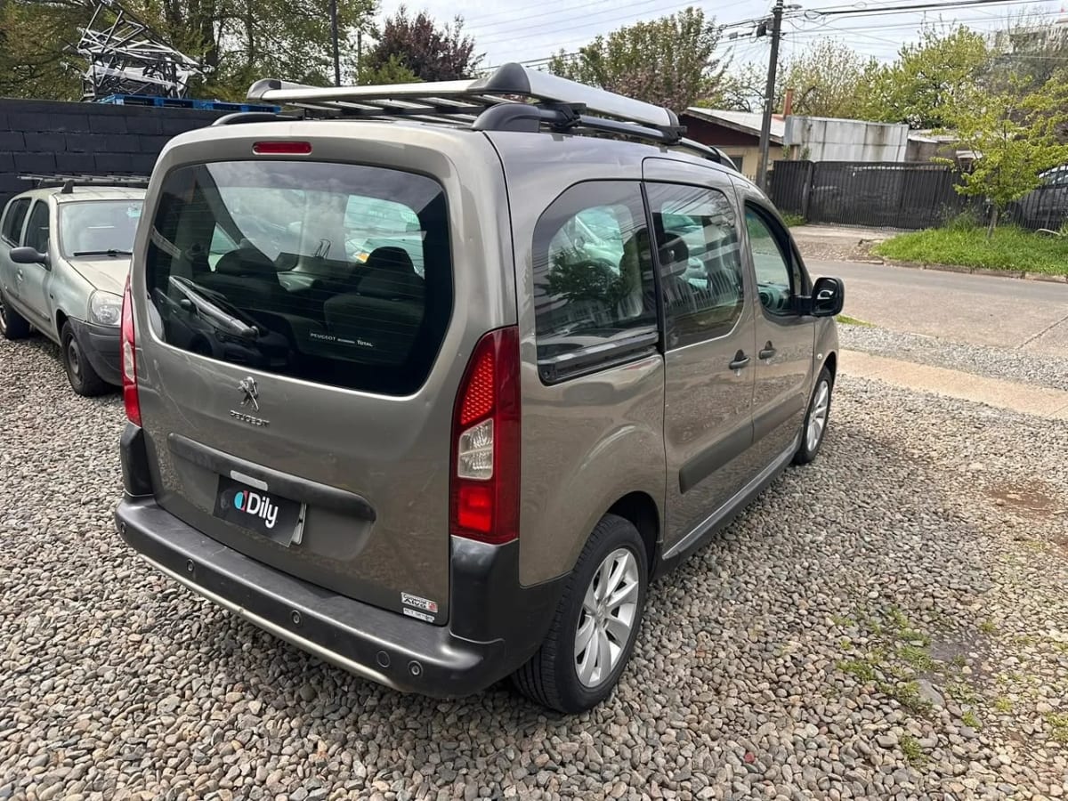 2022 PEUGEOT PARTNER TEPEE 1.5 - Miniatura 9