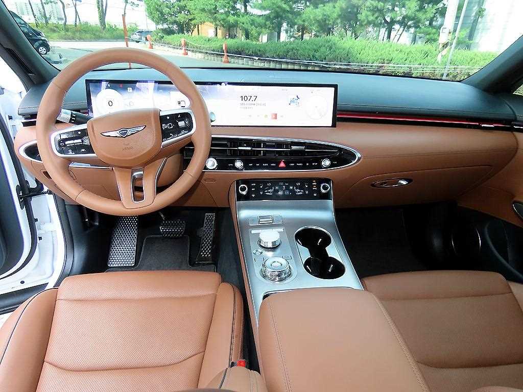 2025 Genesis GV70 2.5T Blanco - Miniatura 7