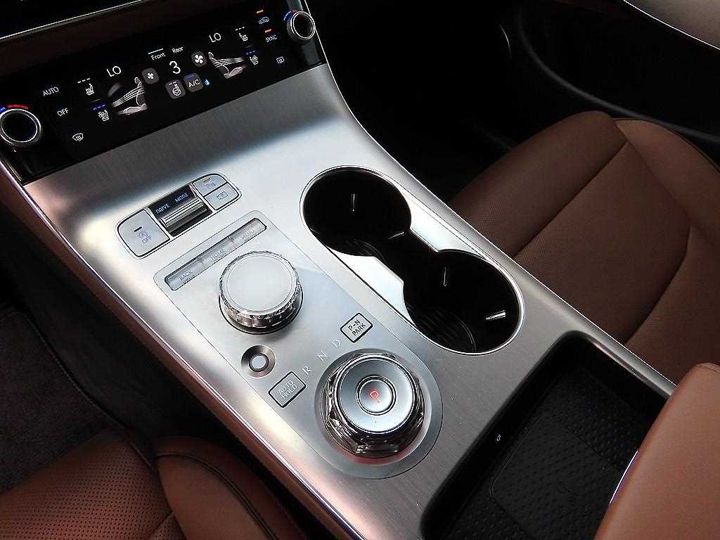2025 Genesis GV70 2.5T Blanco - Miniatura 10
