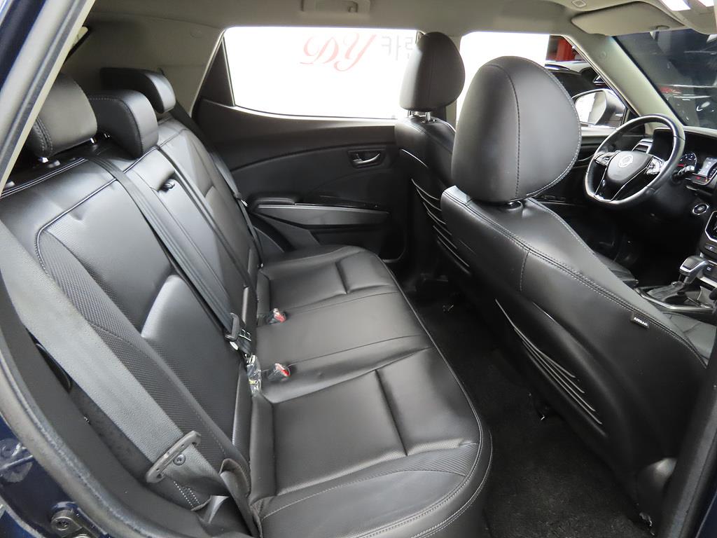 2024 SsangYong Tivoli 2WD Azul - Miniatura 7