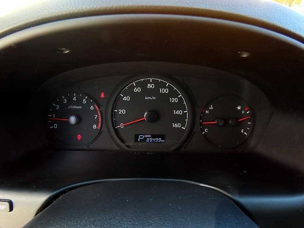 2019 Hyundai Starex Ref 427035 Diesel Amarillo - Miniatura 10