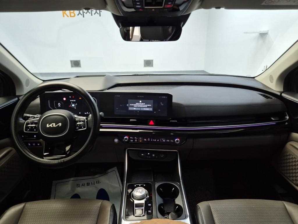 2025 KIA Carnival Ref 427048 Diesel Negro - Miniatura 7