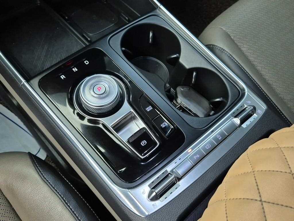 2025 KIA Carnival Ref 427048 Diesel Negro - Miniatura 8