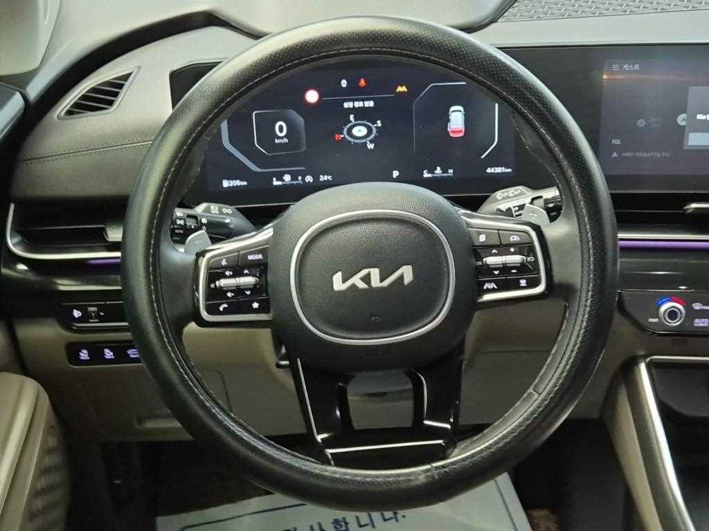2025 KIA Carnival Ref 427048 Diesel Negro - Miniatura 9