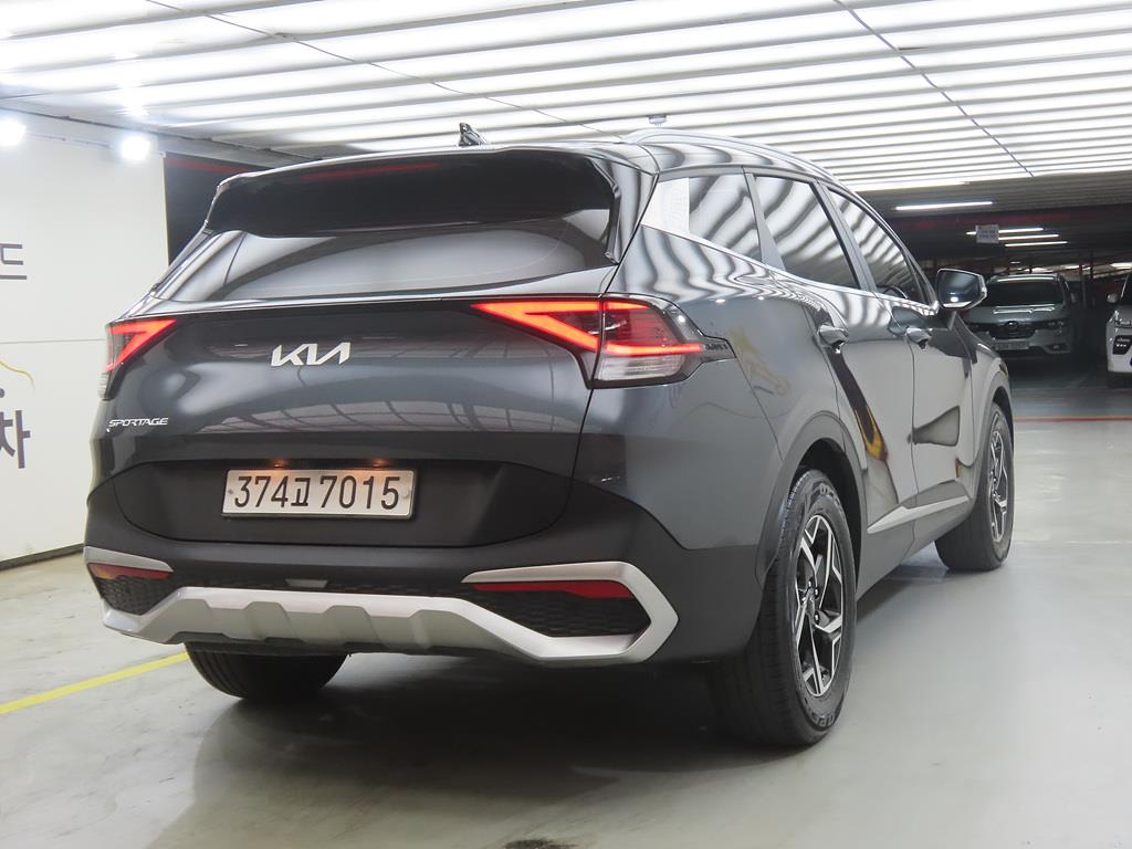 2023 Kia Sportage 2.0 Gris - Miniatura 4
