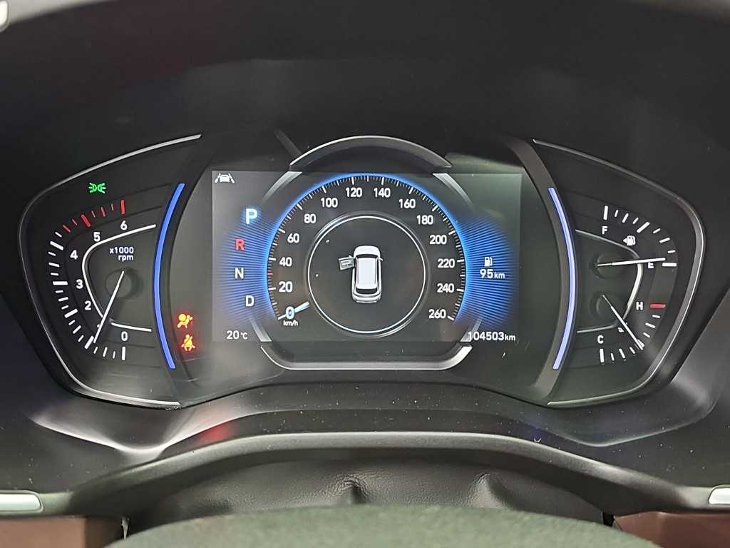 2020 Hyundai Santa Fe TM Blanco - Miniatura 6