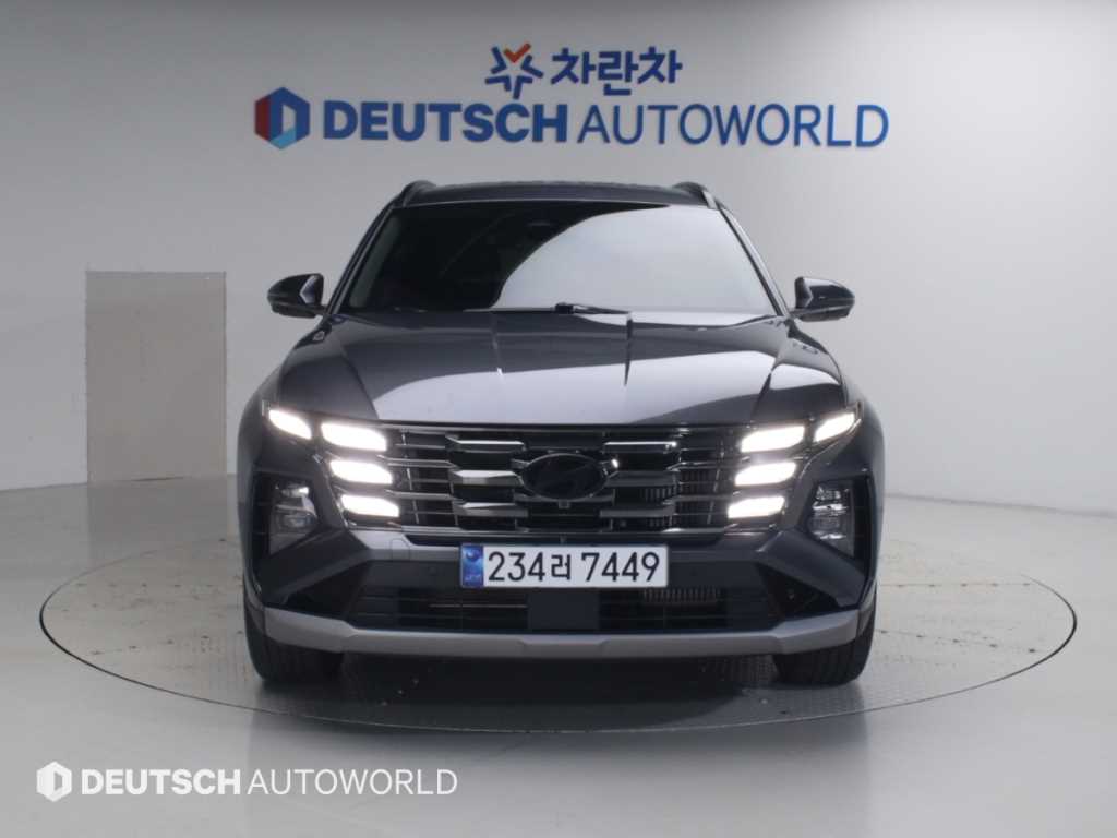 2024 Hyundai Tucson (NX4) Gris - Miniatura 4