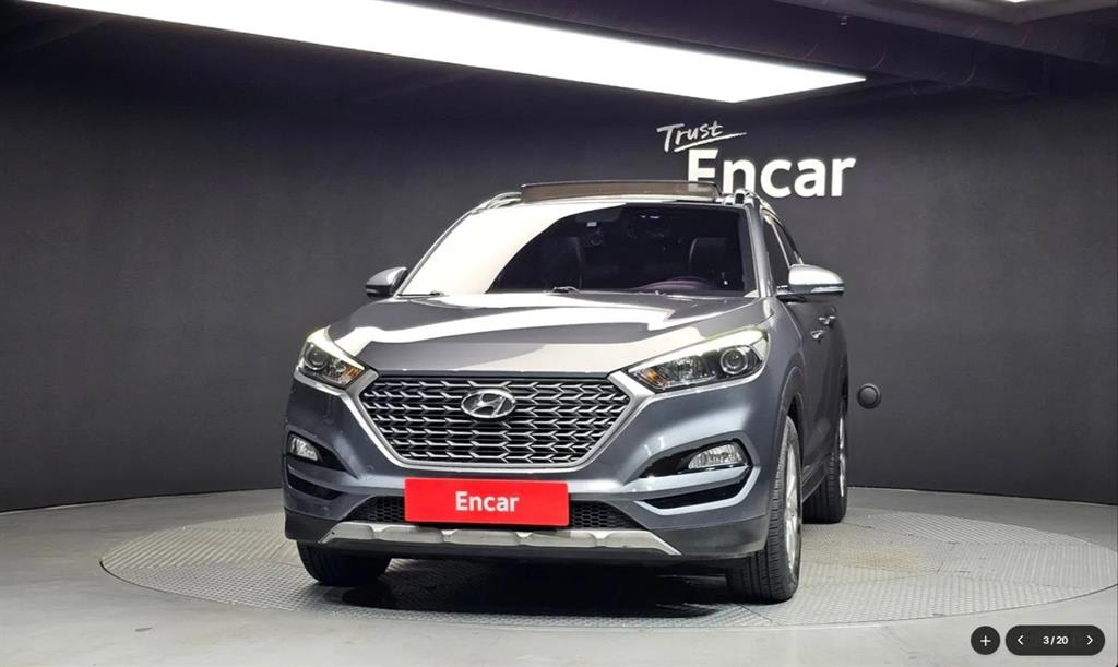 2017 Hyundai Tucson Diesel Gris - Miniatura 3