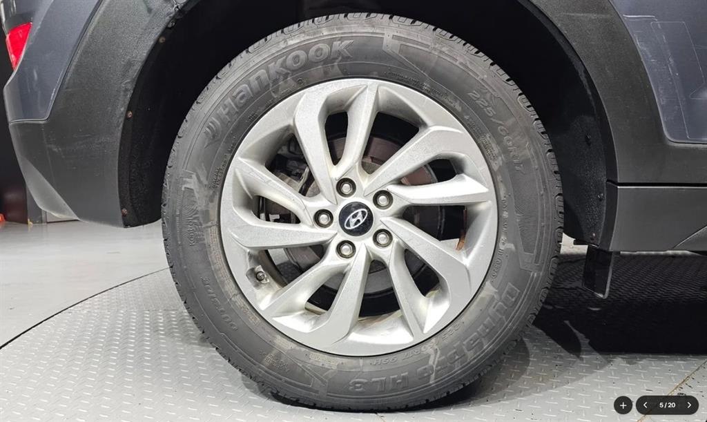 2017 Hyundai Tucson Diesel Gris - Miniatura 5