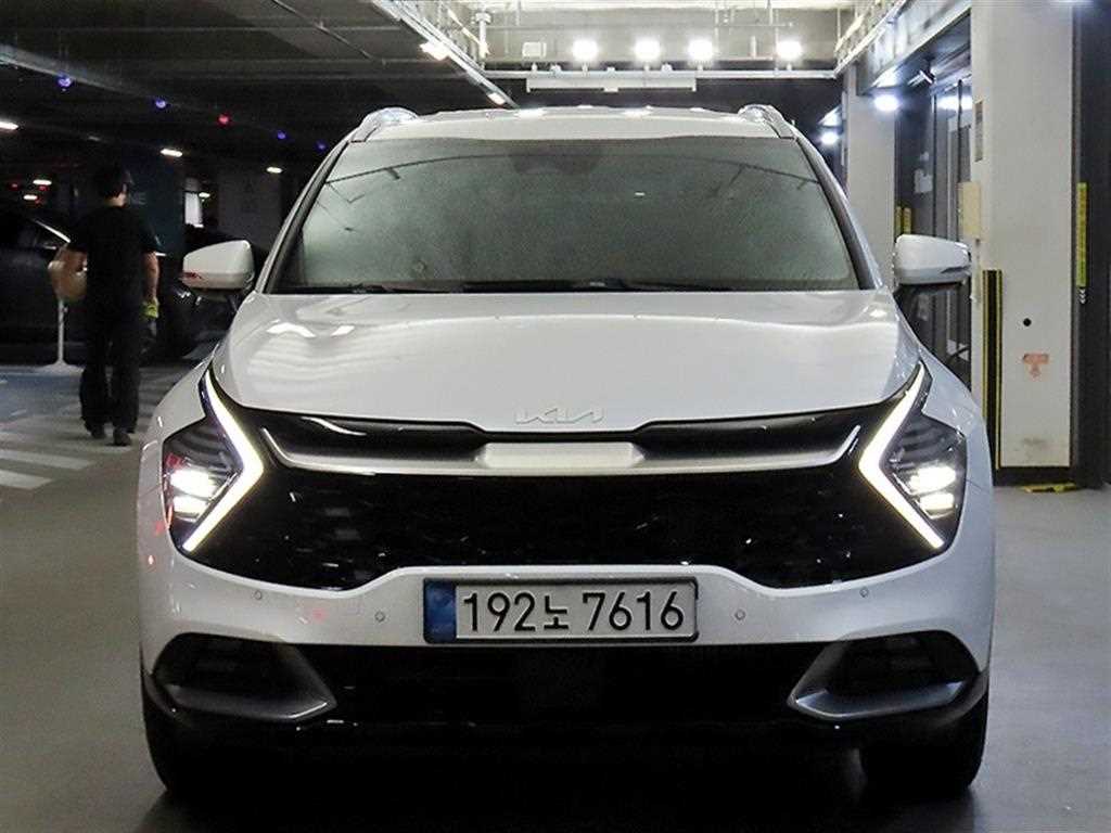 2023 Kia Sportage 1.6 Blanco - Miniatura 2