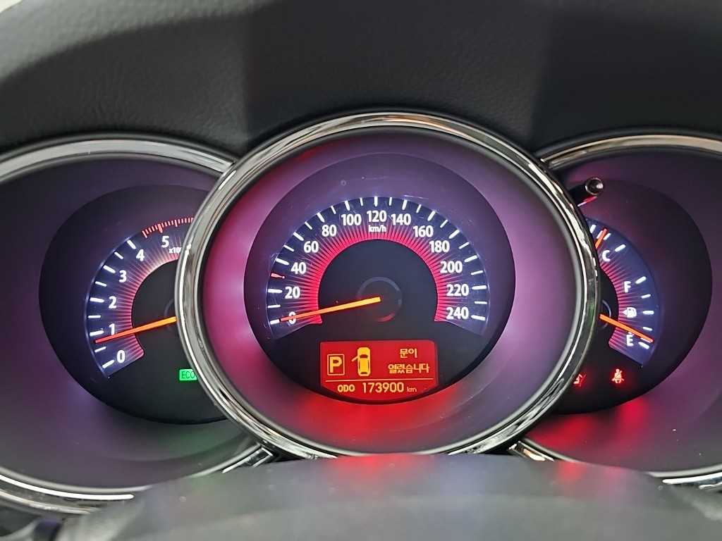 2012 Kia Sorento R Negro - Miniatura 6