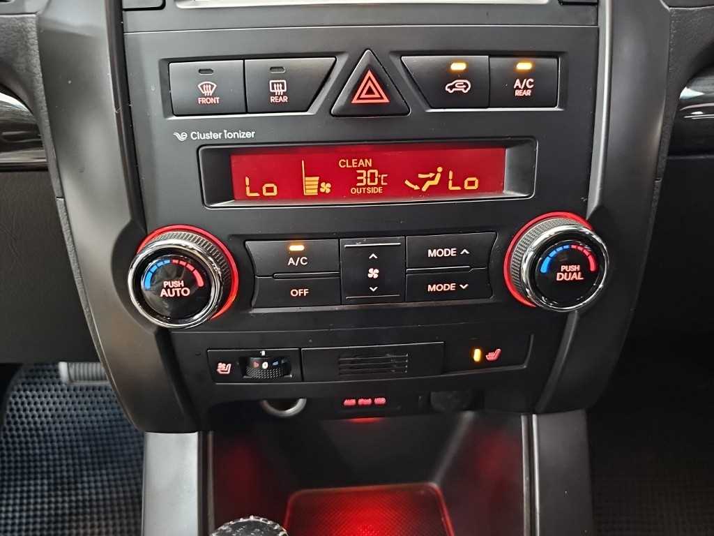 2012 Kia Sorento R Negro - Miniatura 10
