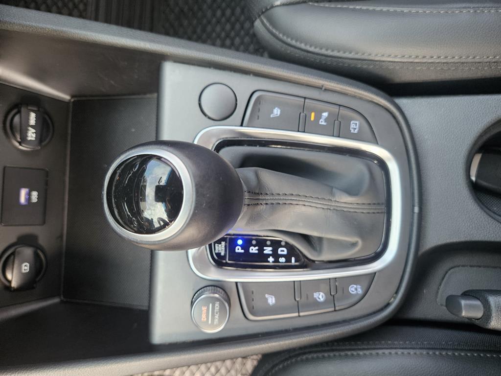 2021 Hyundai Kona Gasoline Negro - Miniatura 7