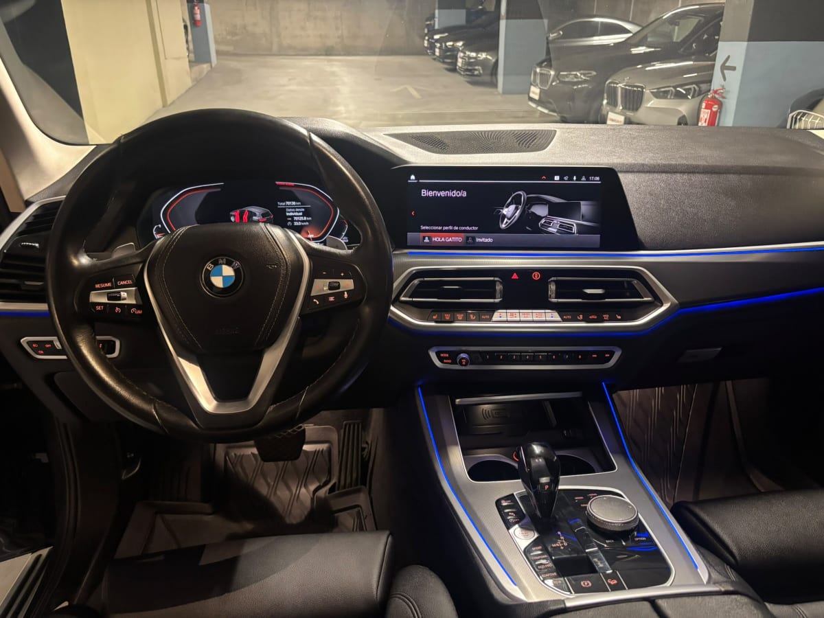 2021 BMW X5 3.0 - Miniatura 8