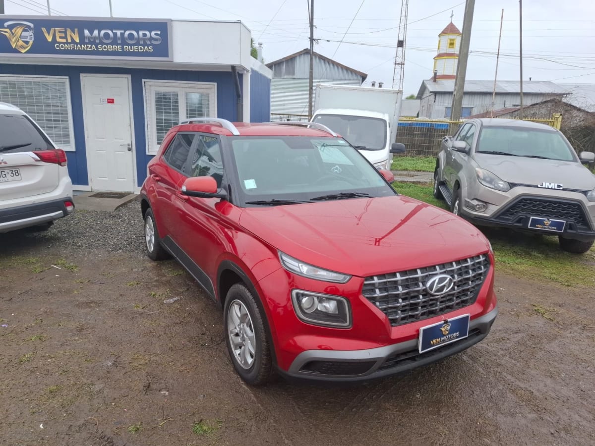 2020 Hyundai Venue Rojo - Miniatura 8