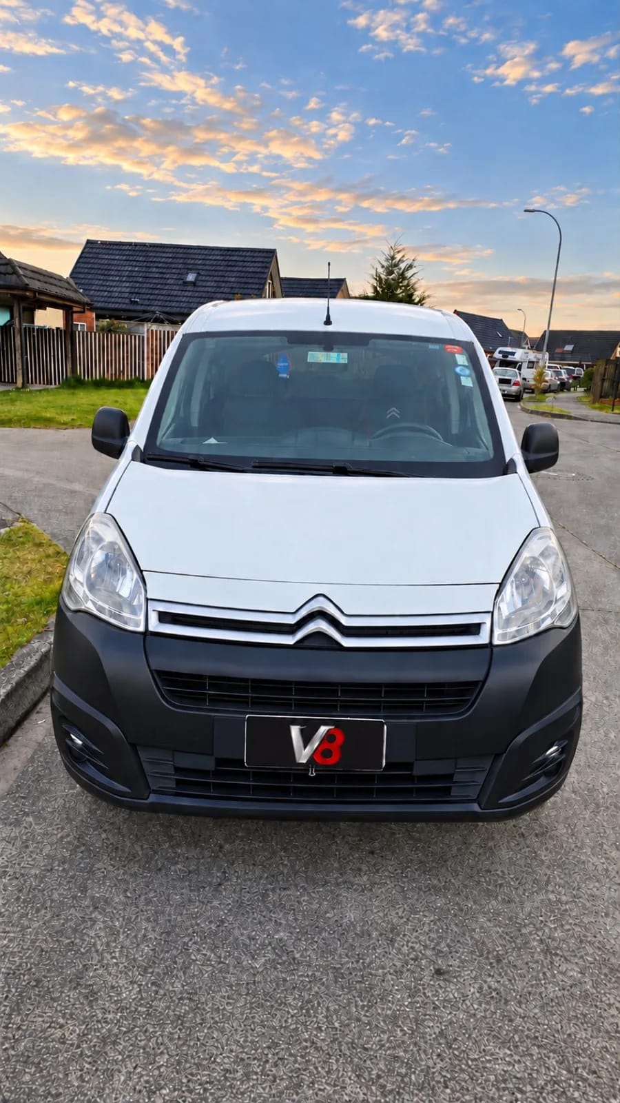 2017 Citroën Berlingo B9 HDI Blanco - Miniatura 3