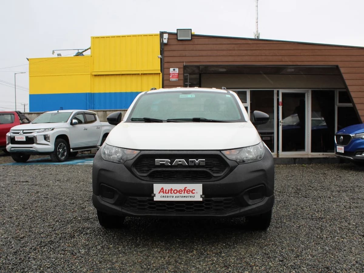 2022 RAM Van 700 Rapid Blanco - Miniatura 3