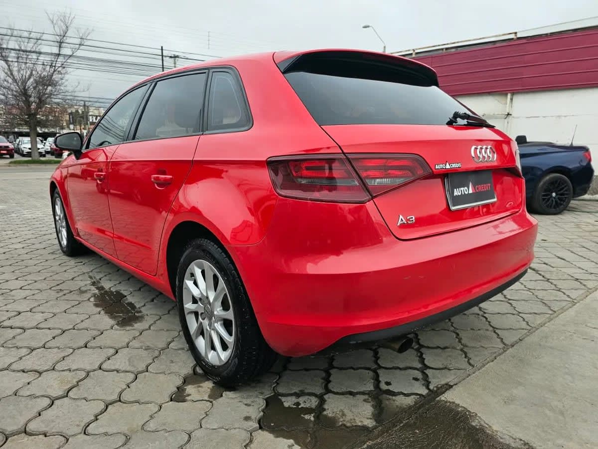 2017 Audi A3 SPORT Rojo - Miniatura 6