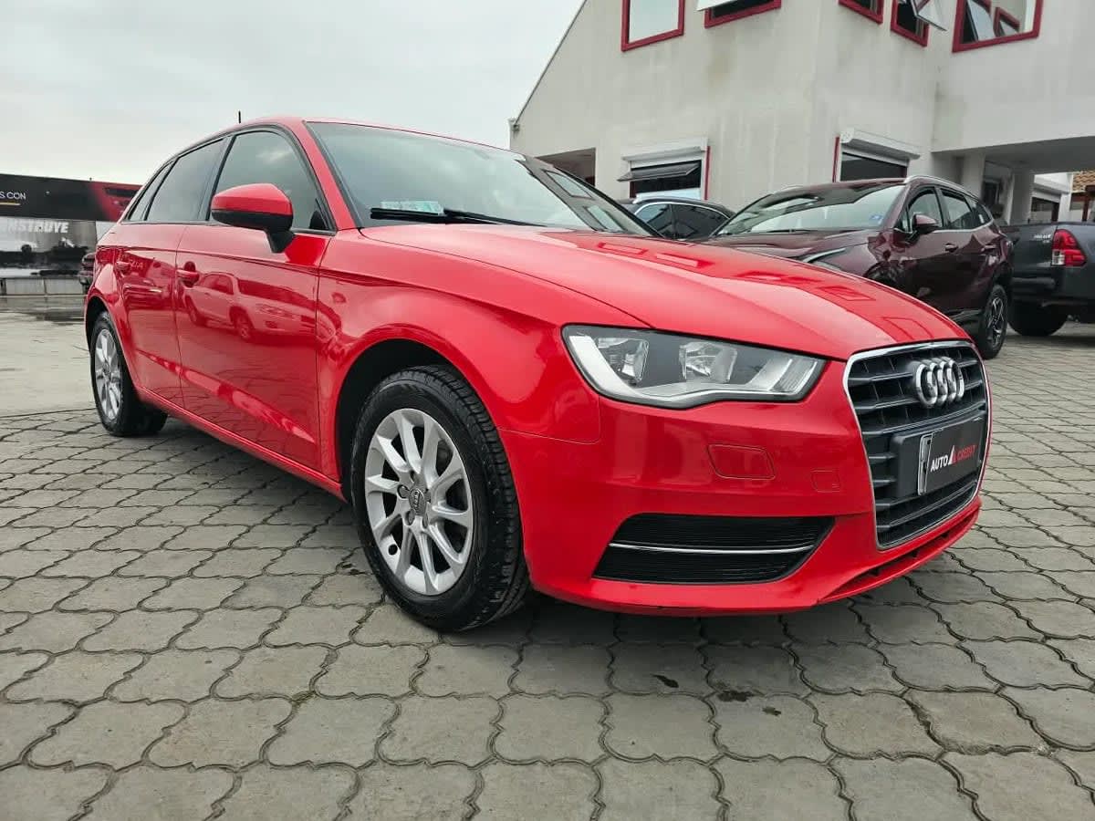 2017 Audi A3 SPORT Rojo - Miniatura 5