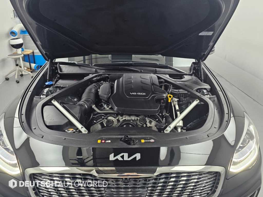 2021 Kia K9 3.8 Negro - Miniatura 6