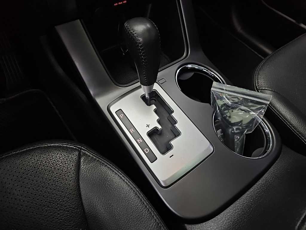2011 Kia Sorento R Gris - Miniatura 8