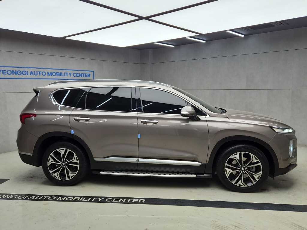 2019 Hyundai Santa Fe TM - Miniatura 2