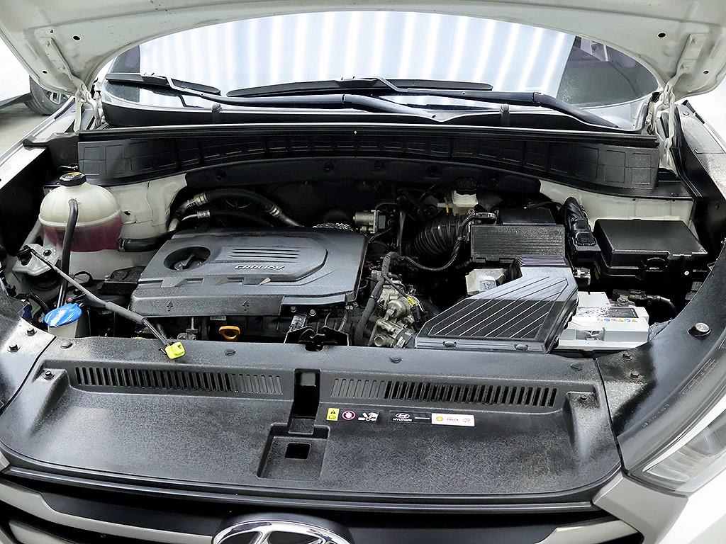 2016 Hyundai Tucson Diesel Blanco - Miniatura 7