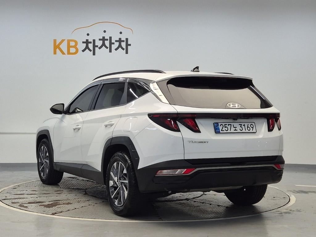 2021 Hyundai Tucson (NX4) Blanco - Miniatura 2