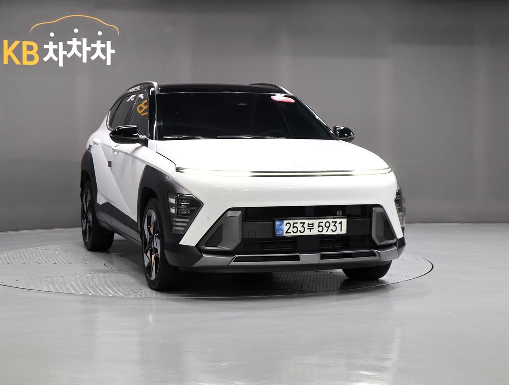 2023 Hyundai Kona New Blanco - Miniatura 2