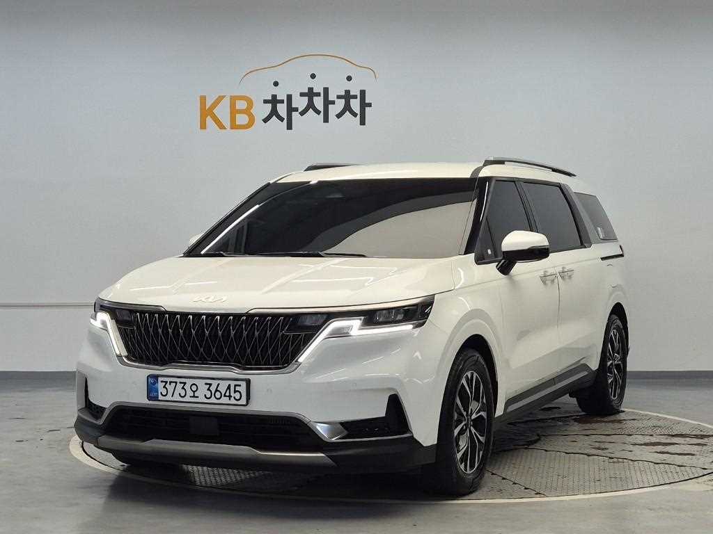 2023 Kia Carnival 4th Blanco - Imagen 1