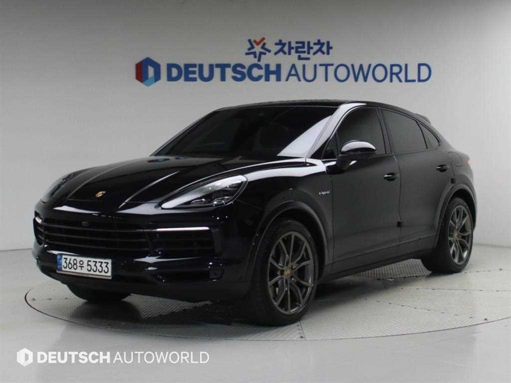 2021 Porsche Cayenne (PO536) Negro - Imagen 1