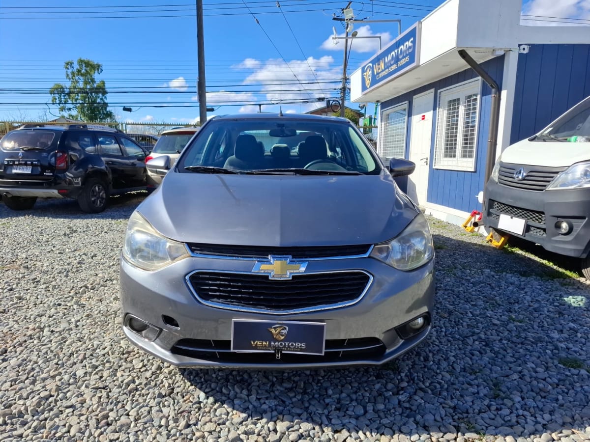 2020 Chevrolet Sail Gris - Miniatura 3