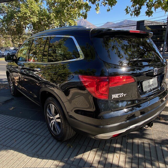 2016 Honda PILOT 3.5 Negro - Miniatura 2