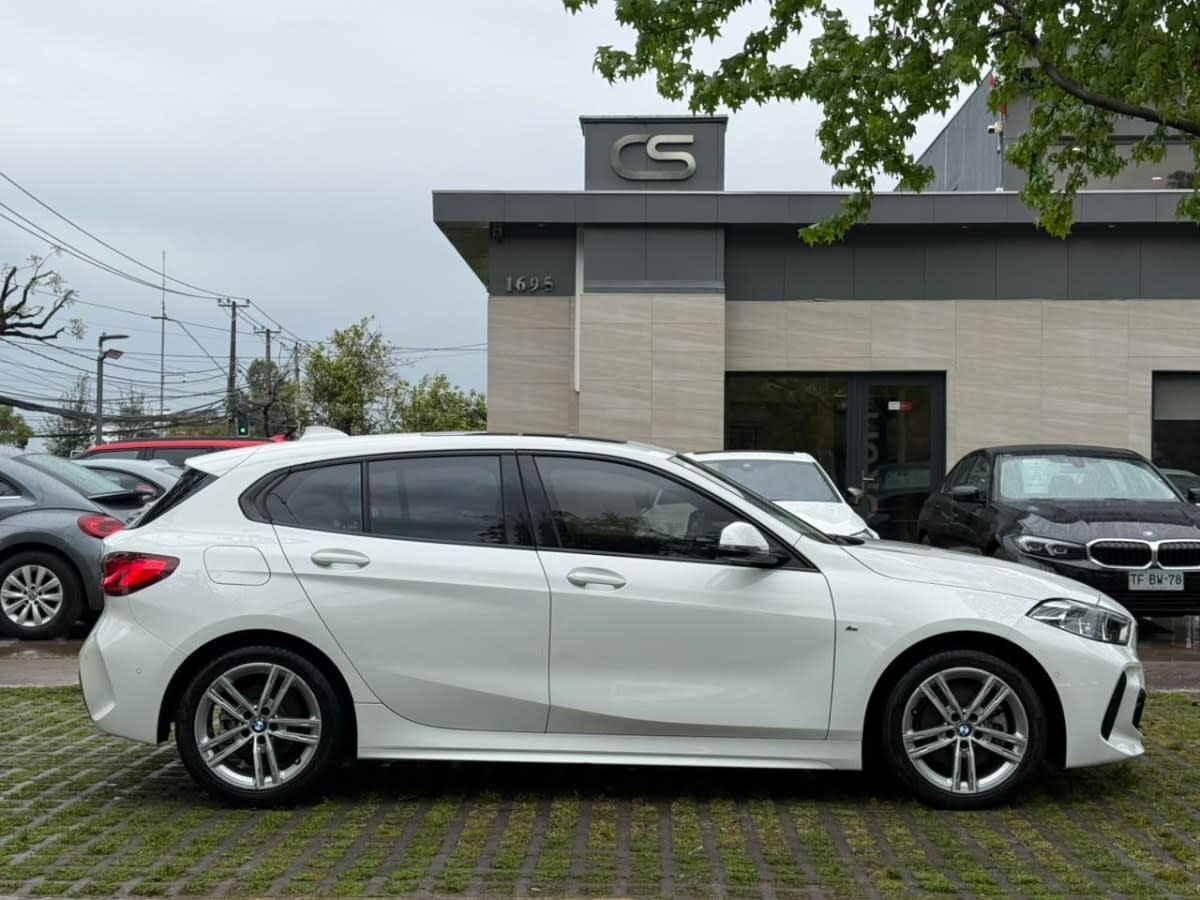 2024 BMW 118I MSPORT Blanco - Miniatura 6