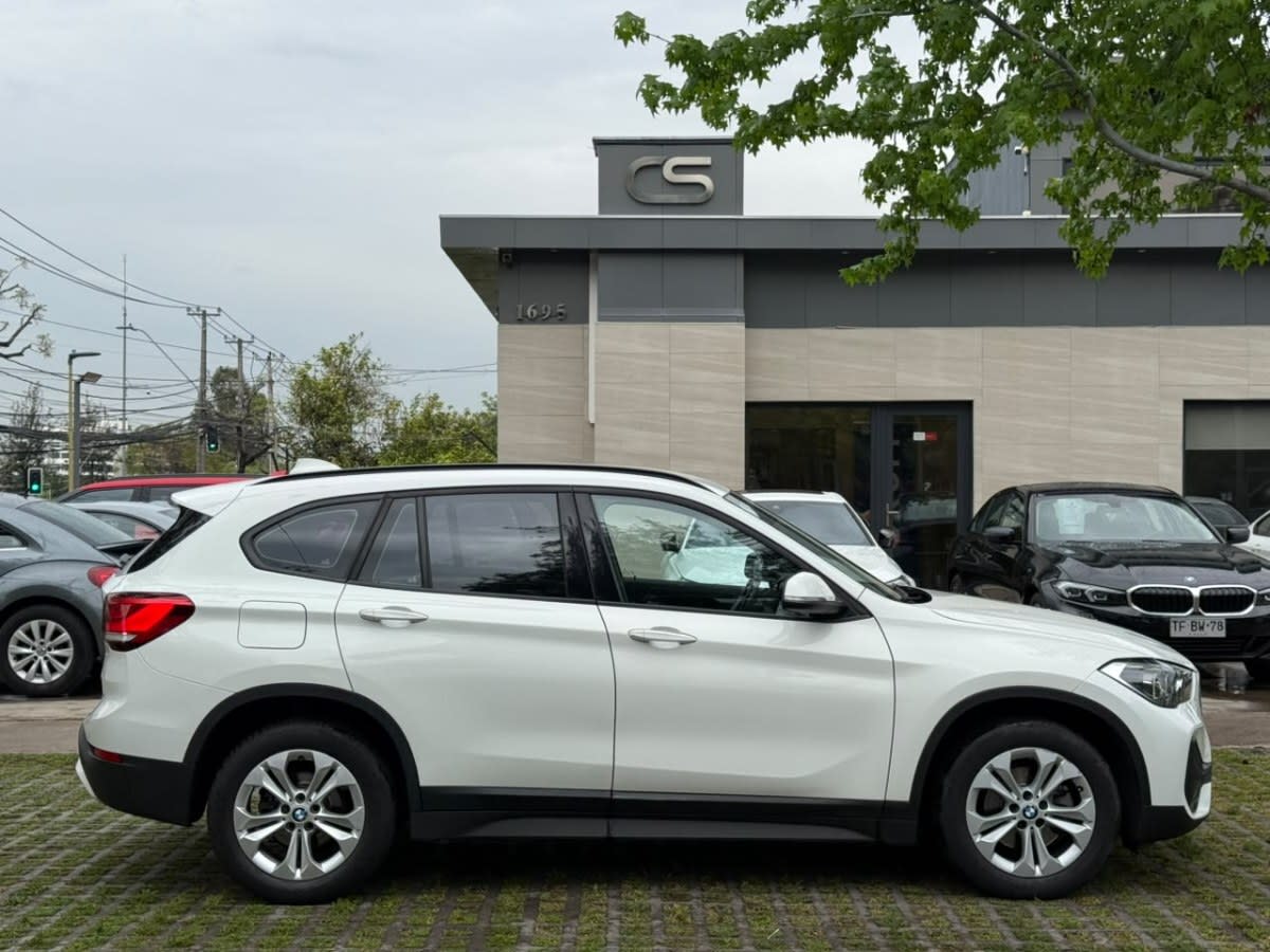 2020 BMW X1 SDRIVE Blanco - Miniatura 6
