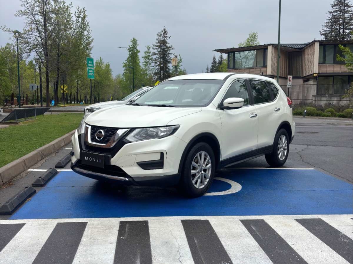 2018 Nissan X-TRAIL Blanco - Imagen 1