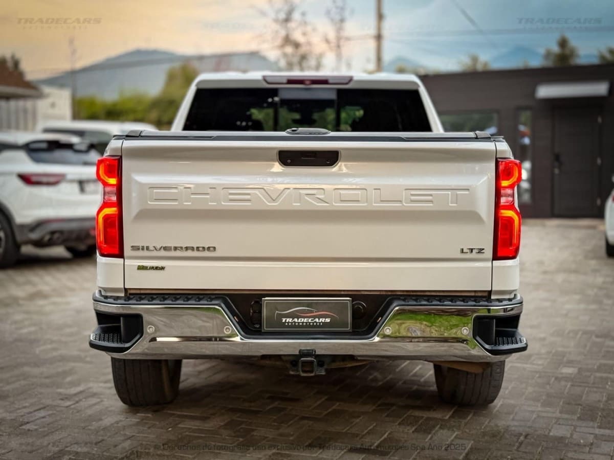 2020 Chevrolet SILVERADO LTZ Blanco - Miniatura 5