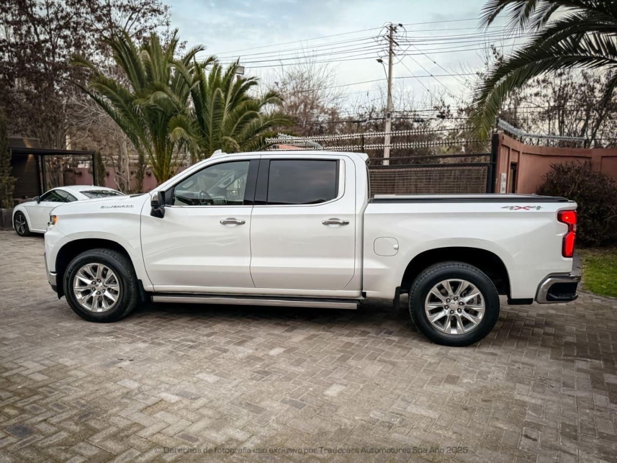 2020 Chevrolet SILVERADO LTZ Blanco - Miniatura 6