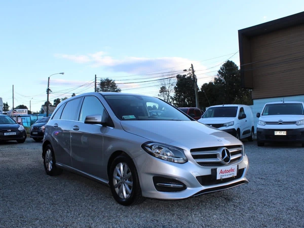 2016 Mercedes-Benz B180 MERCEDES BENZ 1.6 Plata - Miniatura 4
