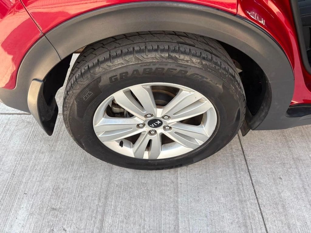 2018 KIA Sportage LX - Miniatura 8