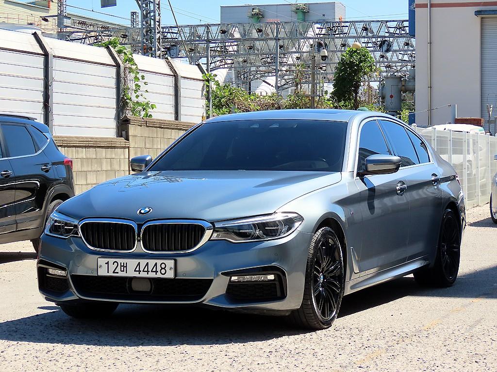 2018 BMW Serie 5 5 Series Ref 427745 Gasoline - Miniatura 2