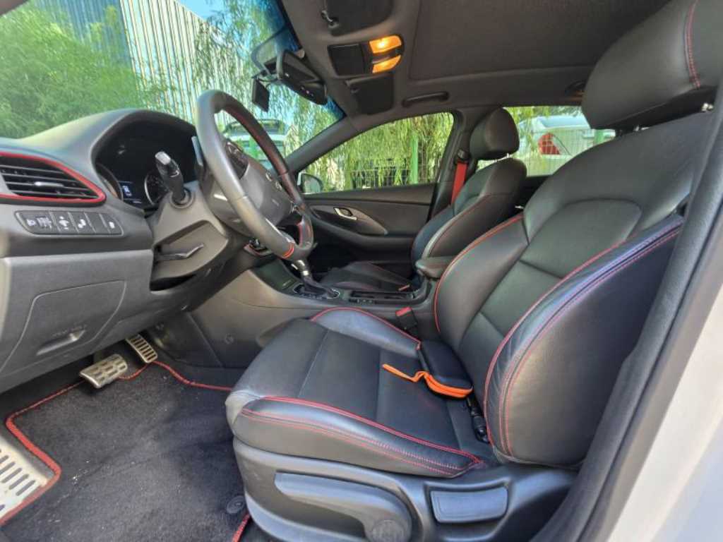2018 Hyundai I30 (PD) Blanco - Miniatura 3